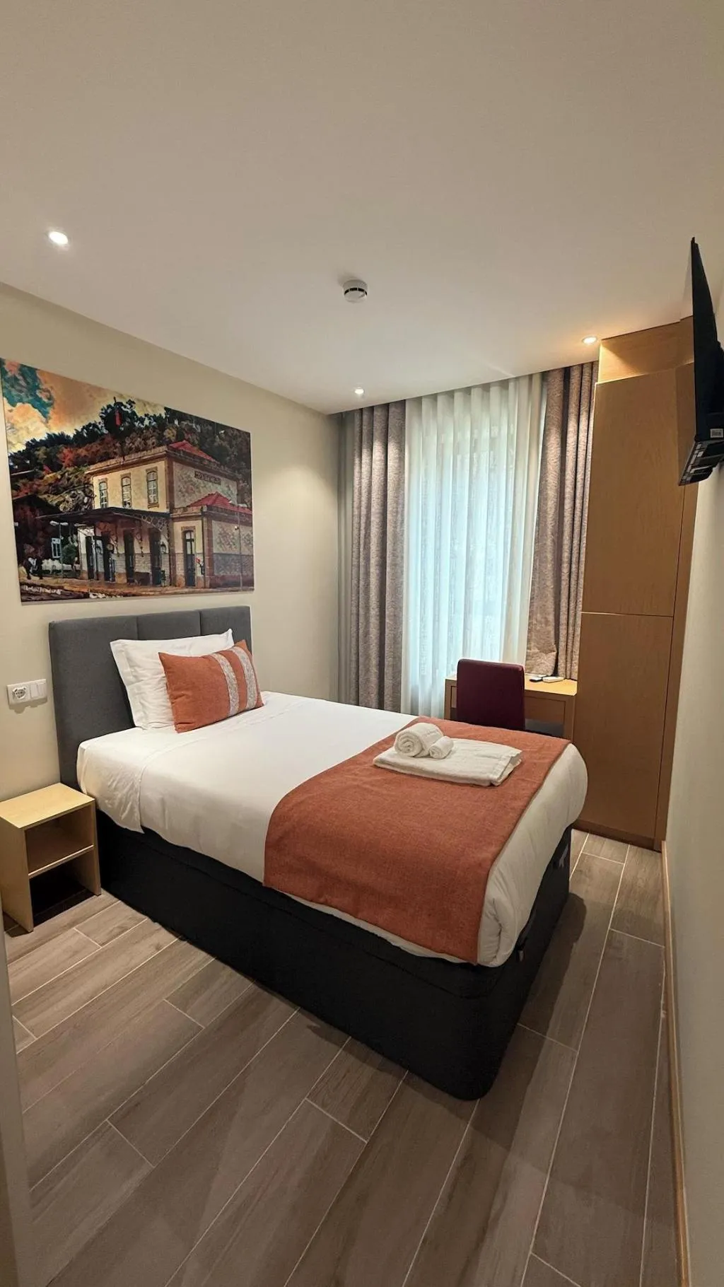 Room, Oporto Station Hostel & Rooms, Porto