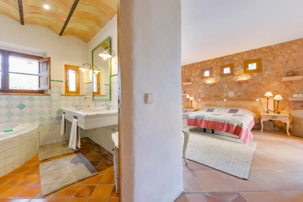 Double or Twin STANDARD Room, Finca s'Antigor, Majorca