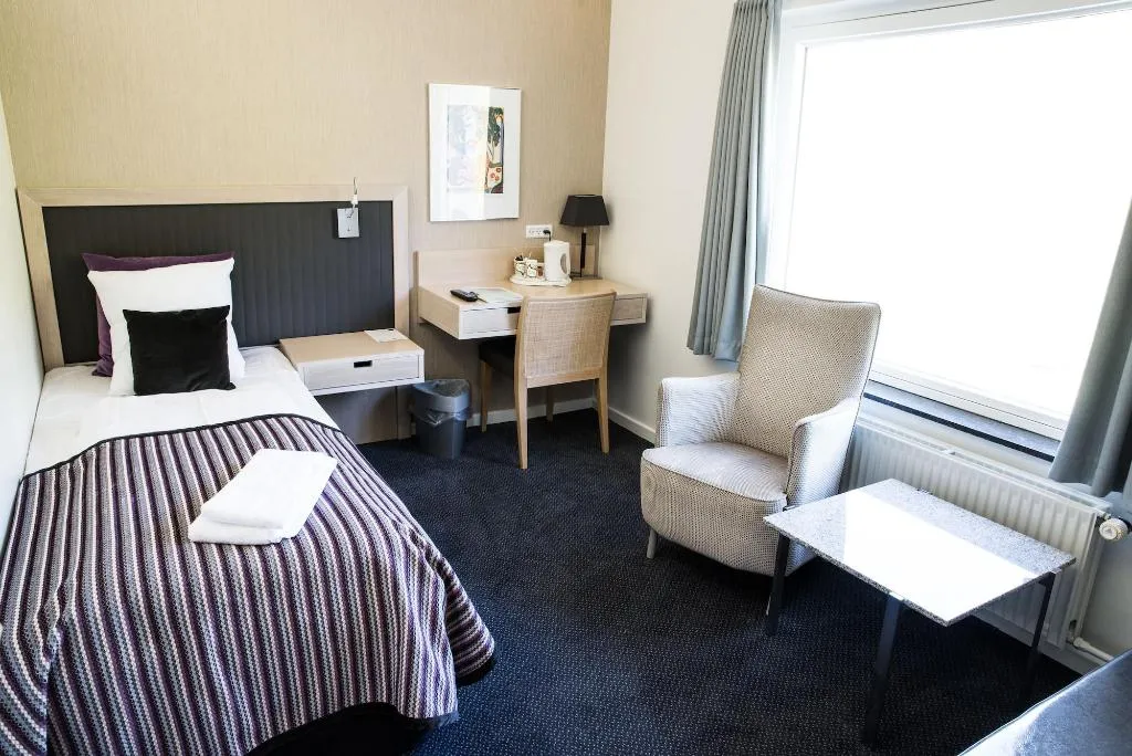 SINGLE STANDARD Room, Frederiksdal Sinatur Hotel & Konference, Copenhagen