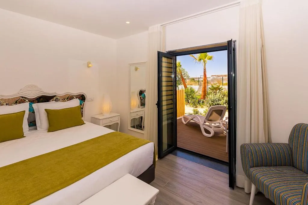 Room, Mareta Beach House, Algarve