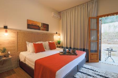 Skiathos Avaton, Skiathos