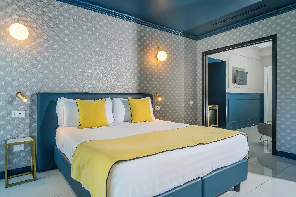 JUNIOR SUITE SEA VIEW WITH BALCONY Room, Mary Hotel, Naples
