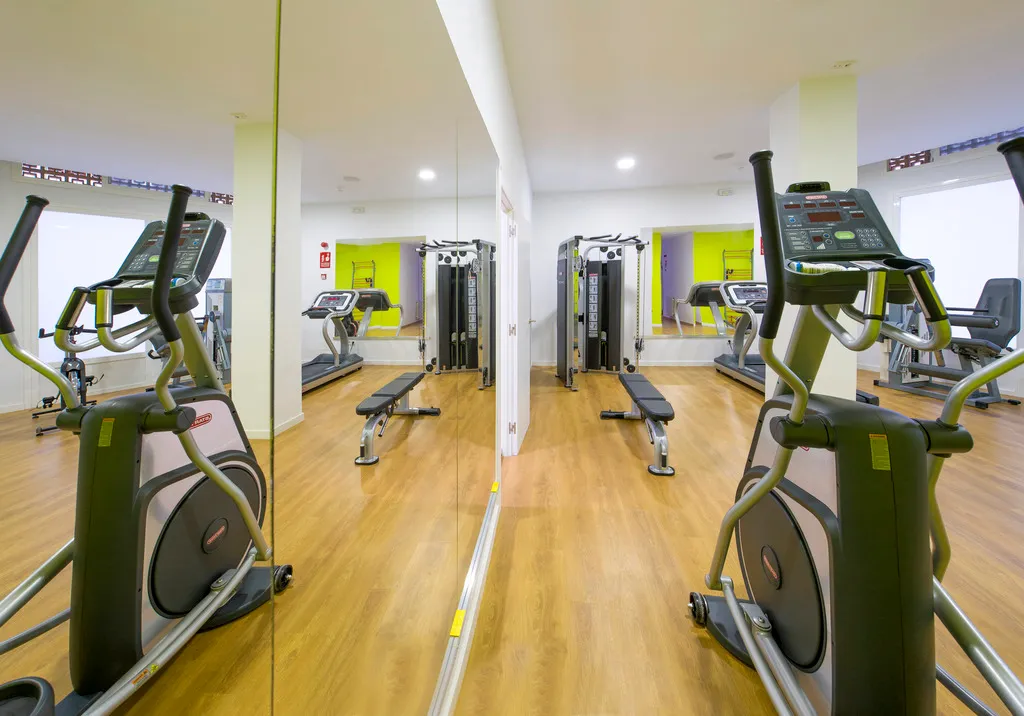 Sports and Entertainment, Vibra Marítimo Hotel, Ibiza