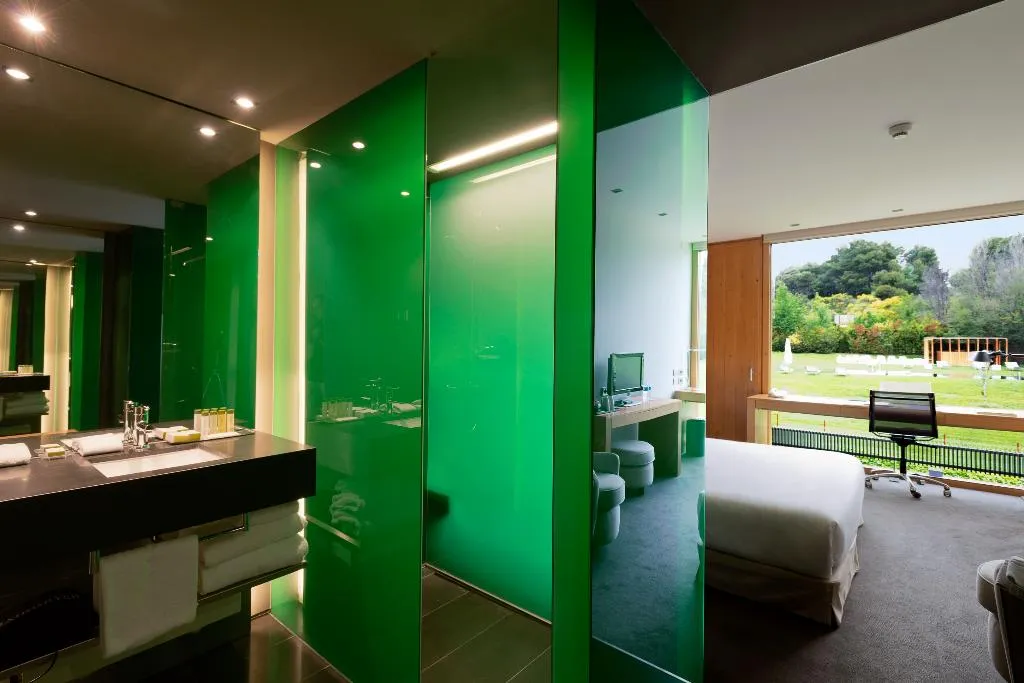 DOUBLE DELUXE WITH BALCONY Room, La Mola & Conference Center, Barcelona