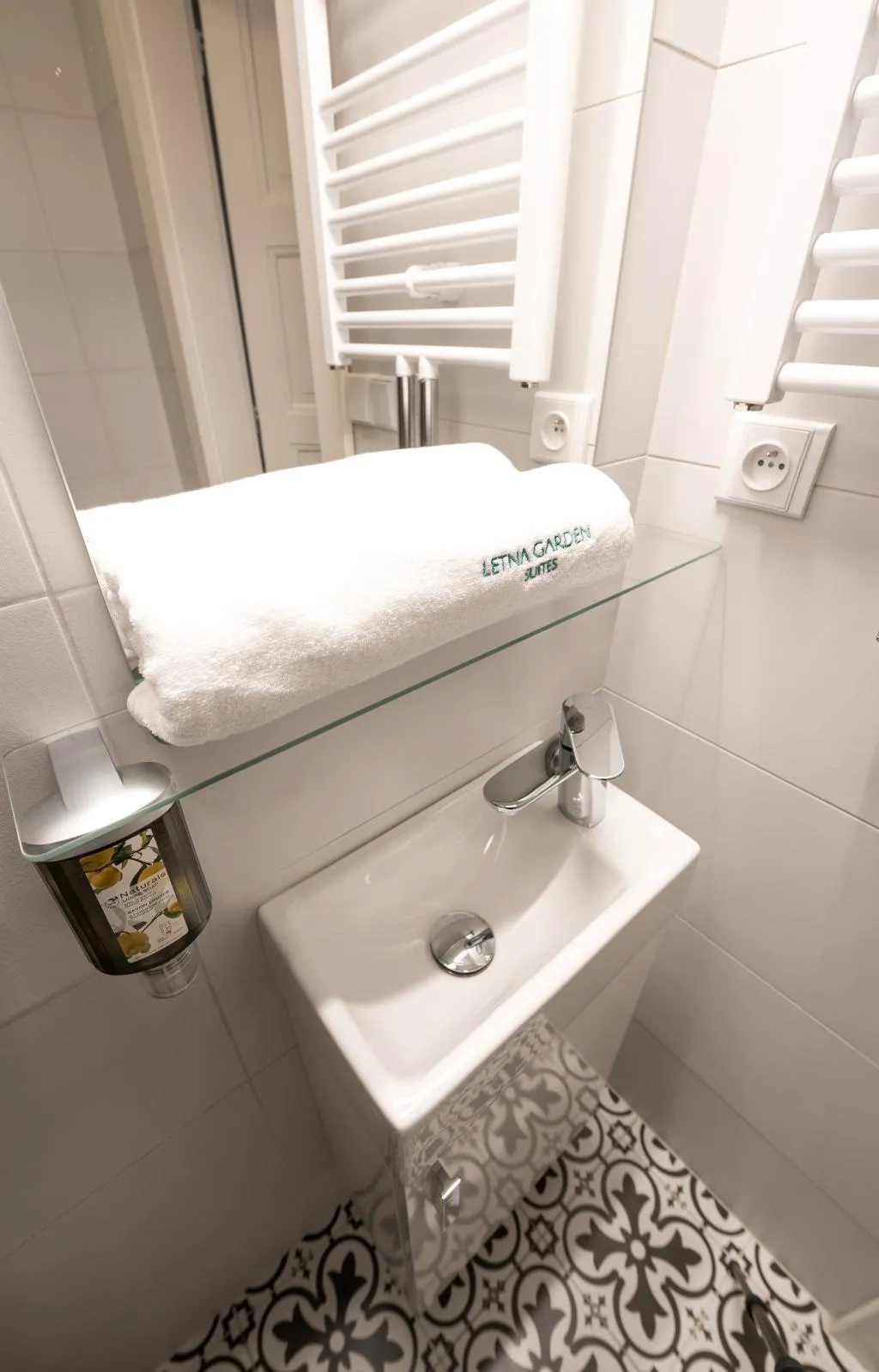 STUDIO STANDARD Room, Letna Garden Suites, Prague