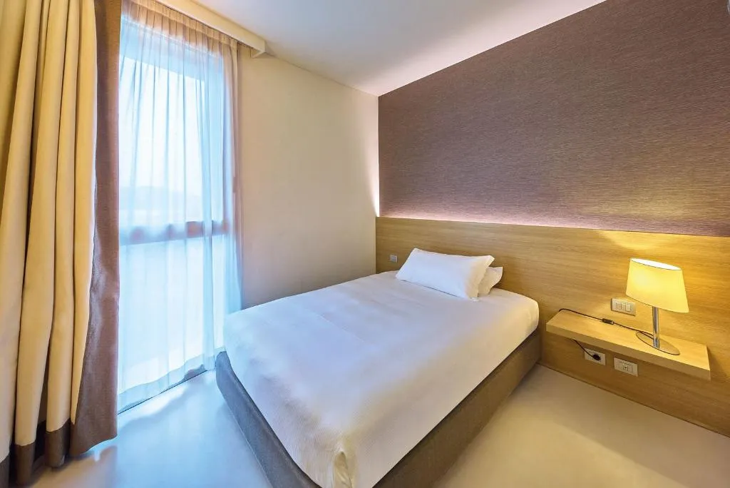 Room QUEEN SIZE BED Room, Hsm Hotel San Martino, Milan