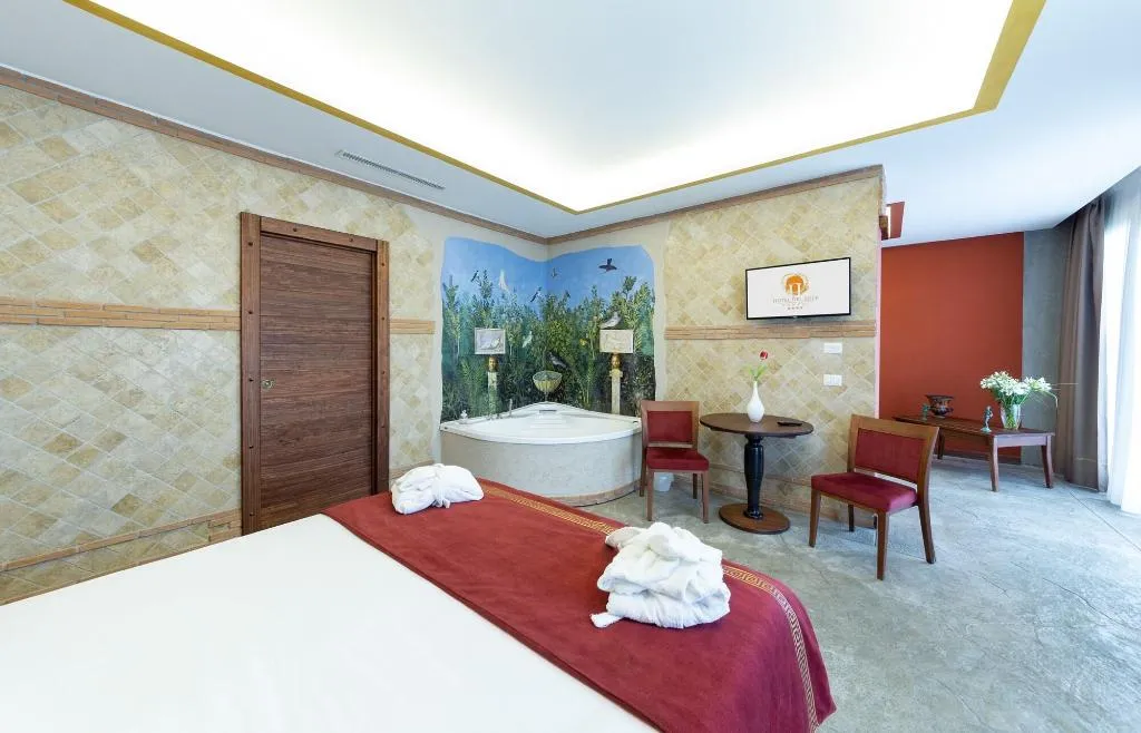 Room, Hotel Del Sole, Naples