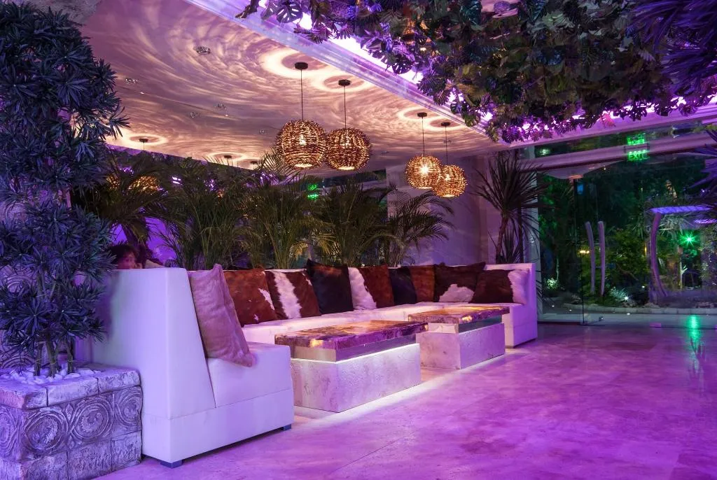 Lobby, Harmony Suites 2&3, Bourgas