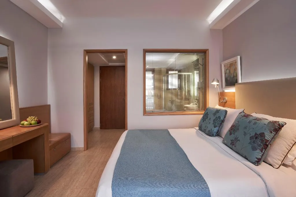 FAMILY ROOM POOL VIEW Room, Atlantica Holiday Village Rhodes, Rhodes