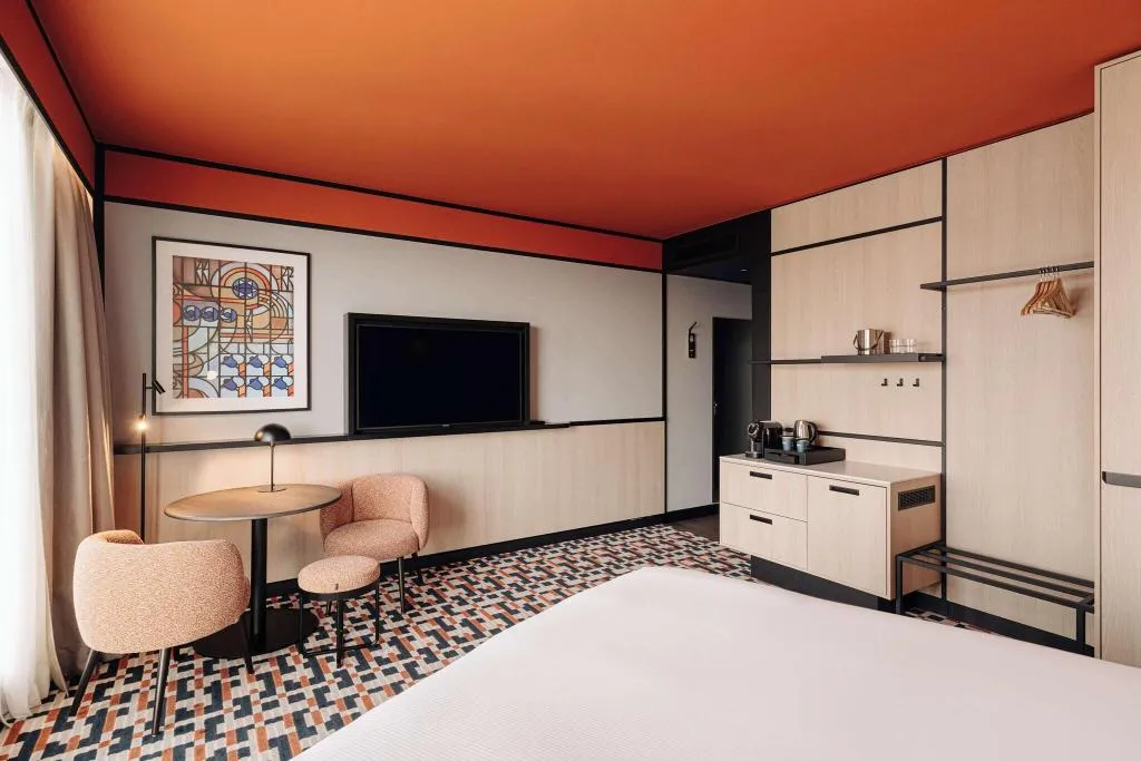 Room, DoubleTree by Hilton Amsterdam Centraal Station, Amsterdam