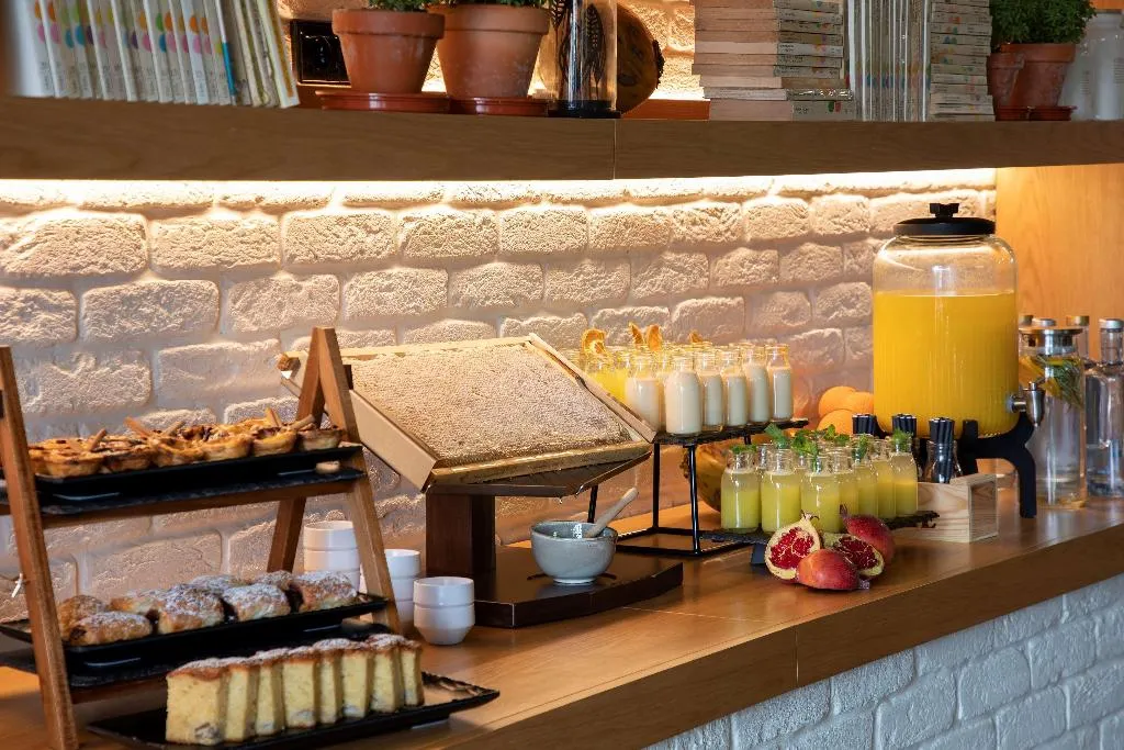 Restaurant, Se Catedral Hotel Porto, Tapestry Collection by Hi, Porto