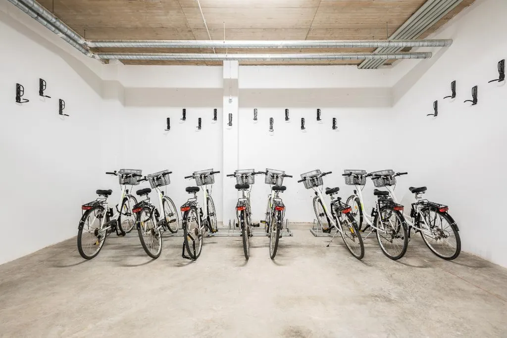 Sports and Entertainment, Intelier Core Suites Valencia, Valencia