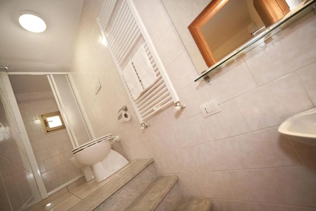 Room, Hotel Dalmazia, Florence