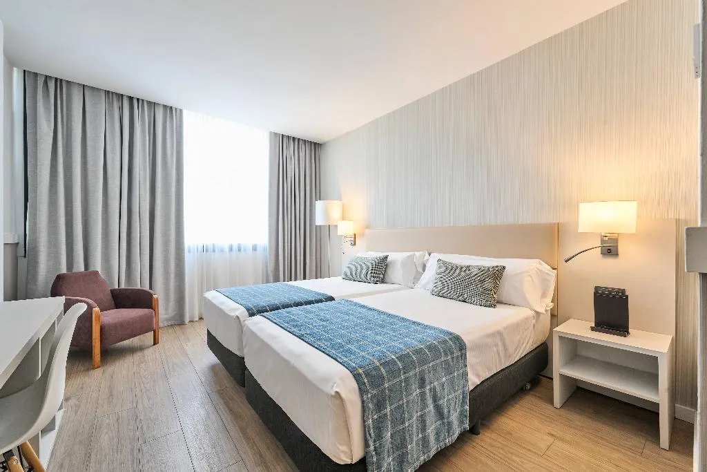 Double or Twin PREMIUM Room, Catalonia Gran Hotel Verdi, Barcelona