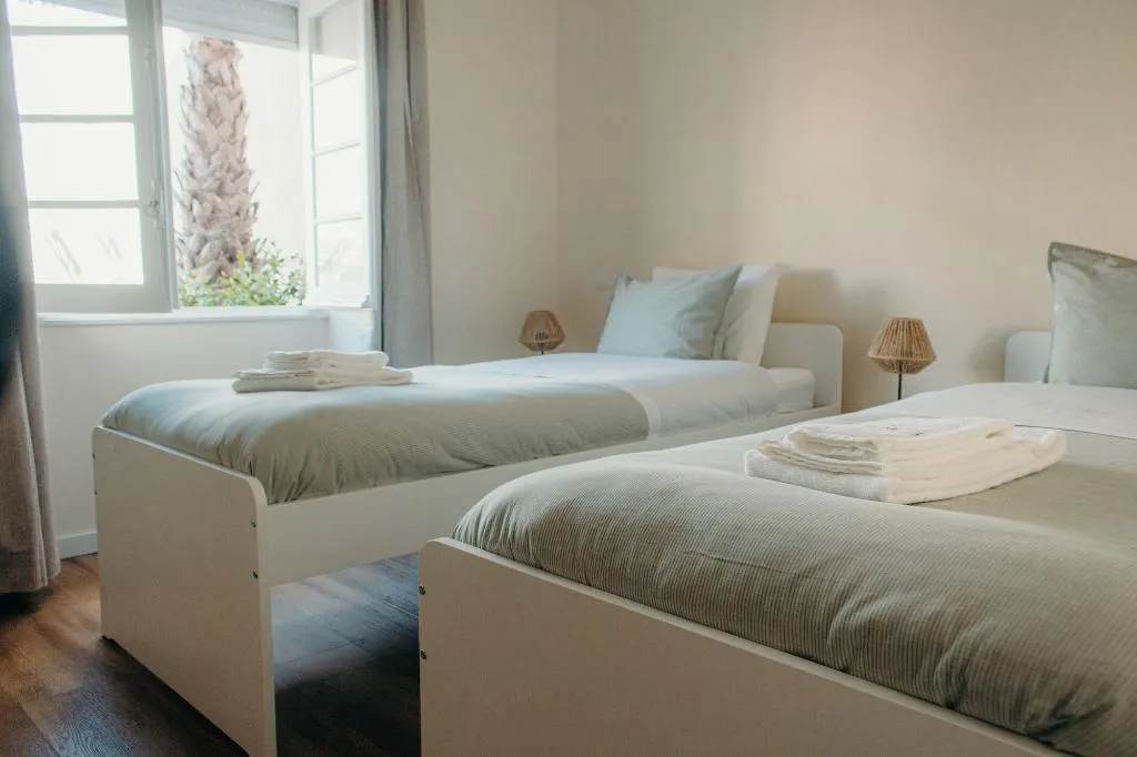 Room, The Beach Corner Guesthouse, Porto