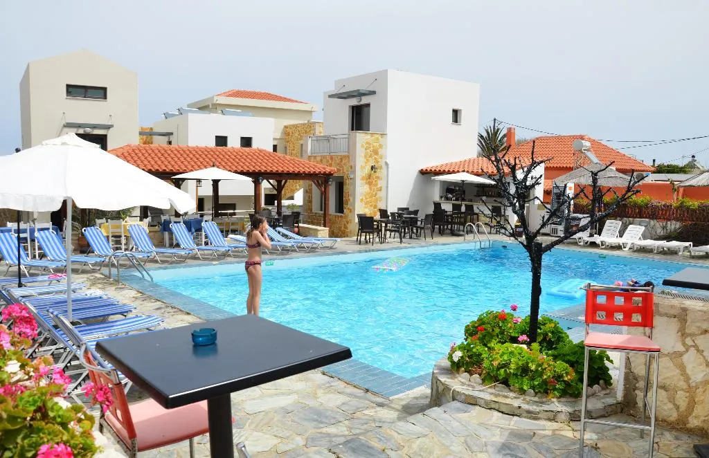 Pool, Ledra Maleme, Crete