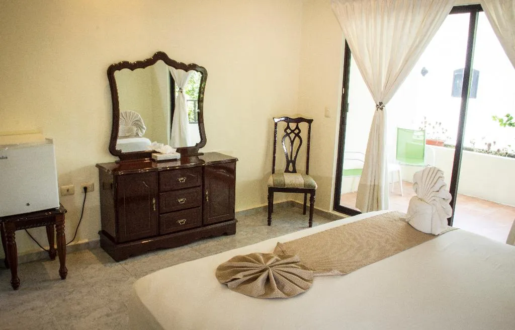 DOUBLE KING SIZE BED Room, Green Oasis Home Boutique, Playa Del Carmen