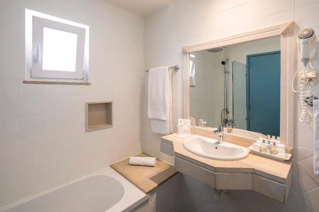 STUDIO CLASSIC Room, Costa d'Oiro Ambiance Village, Algarve