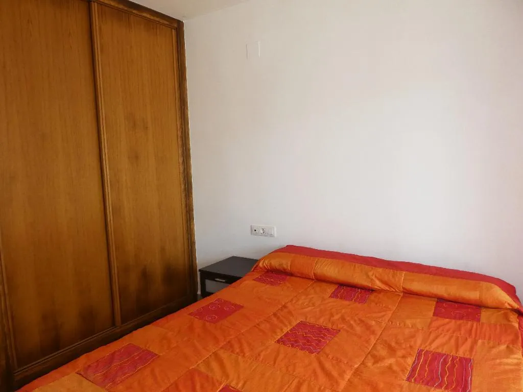 APARTMENT CAPACITY 6 TWO BEDROOMS Room, Apartamentos Font Nova 3000, Valencia