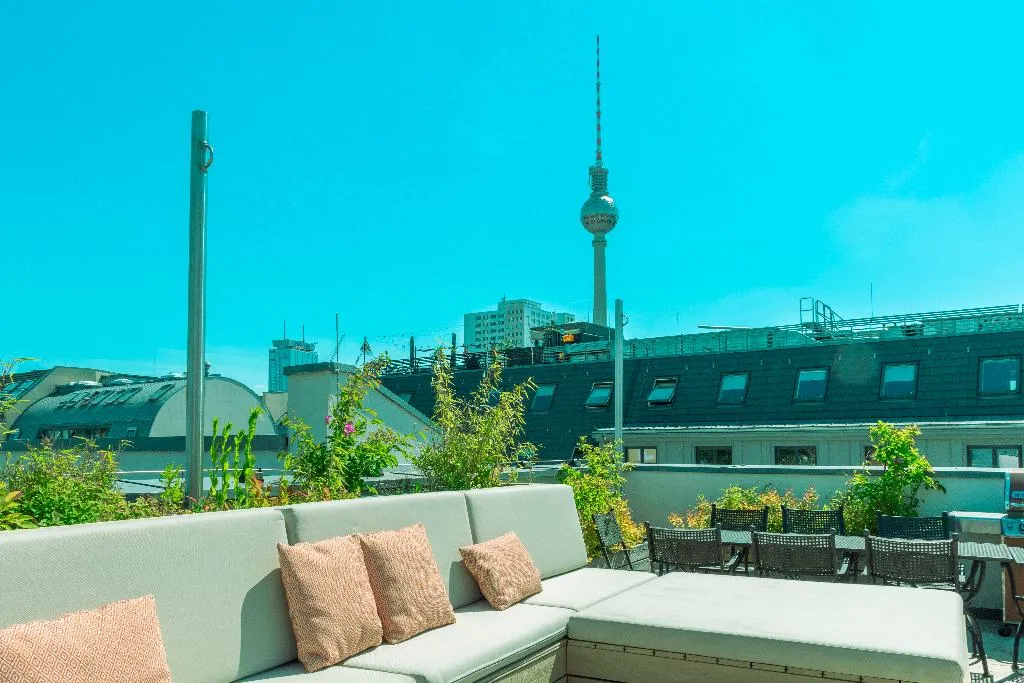 Terrace, monbijou hotel, Berlin