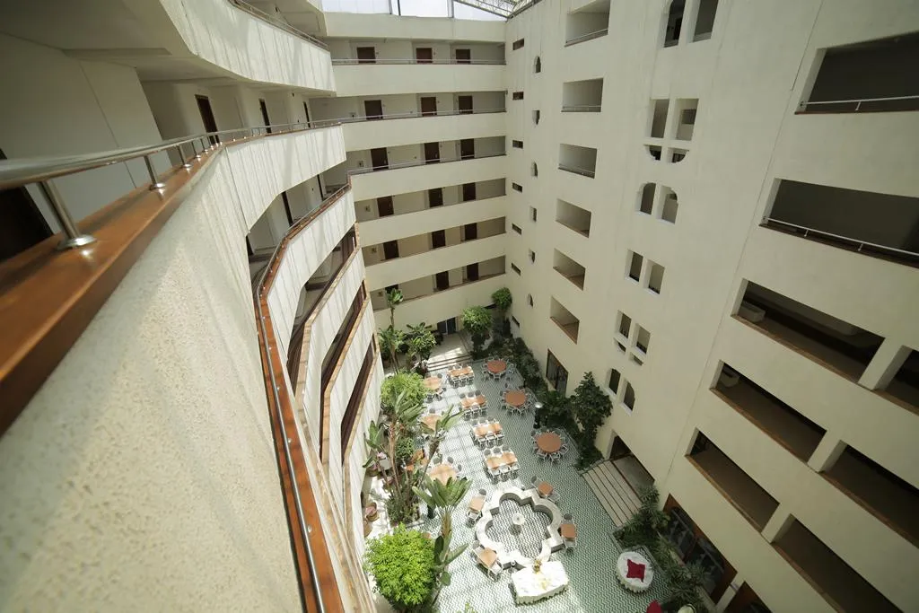 Terrace, Suisse, Casablanca
