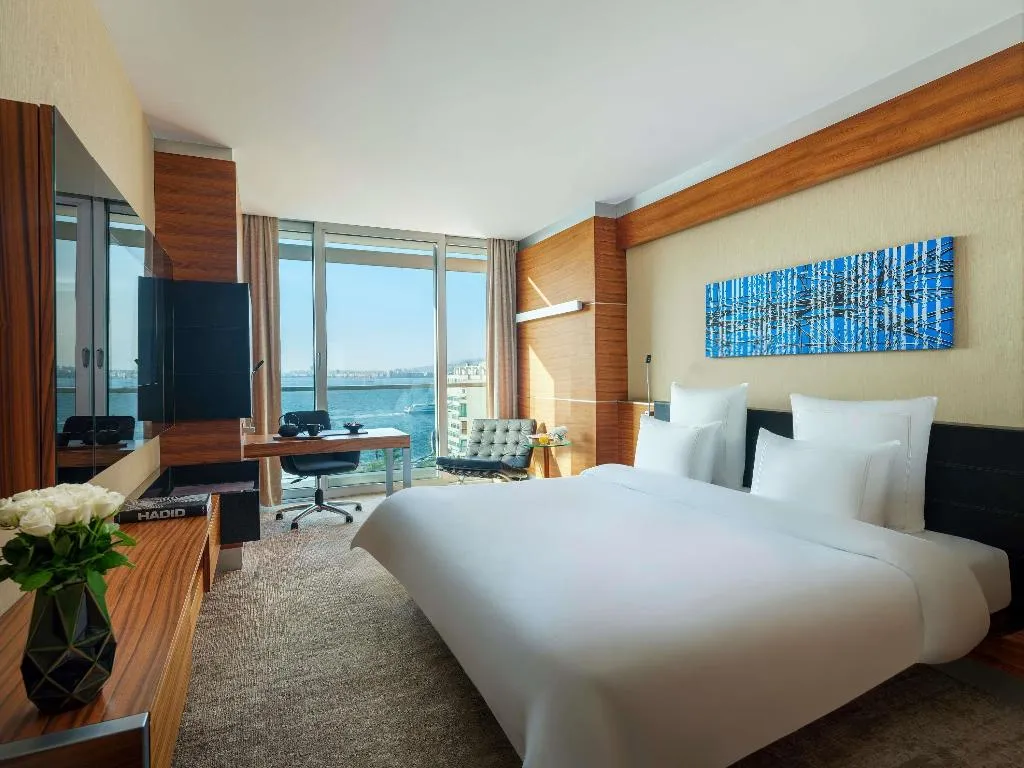 Room SEA VIEW KING BED Room, Swissotel Buyuk Efes Izmir, Izmir
