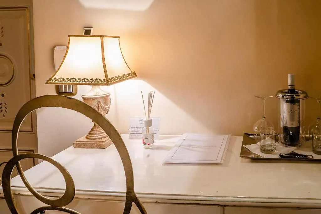 Room, Locanda Del Sole, Rome