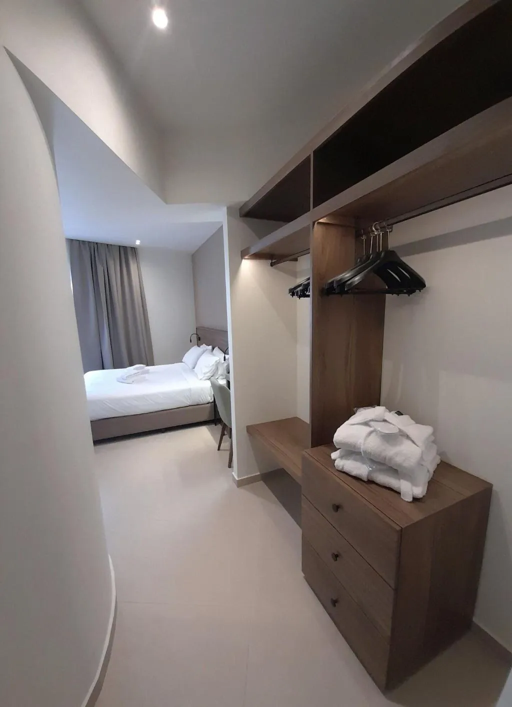 Room, Elite Centre, Rhodes