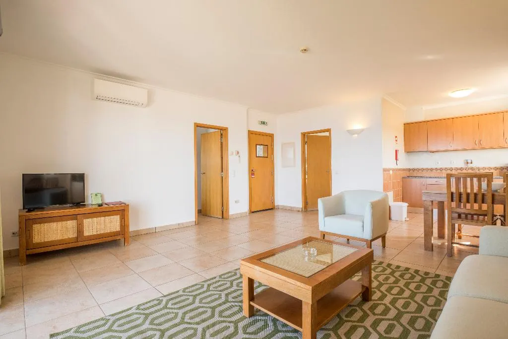 APARTMENT SUPERIOR SEA VIEW Room, Clube Porto Mós, Algarve