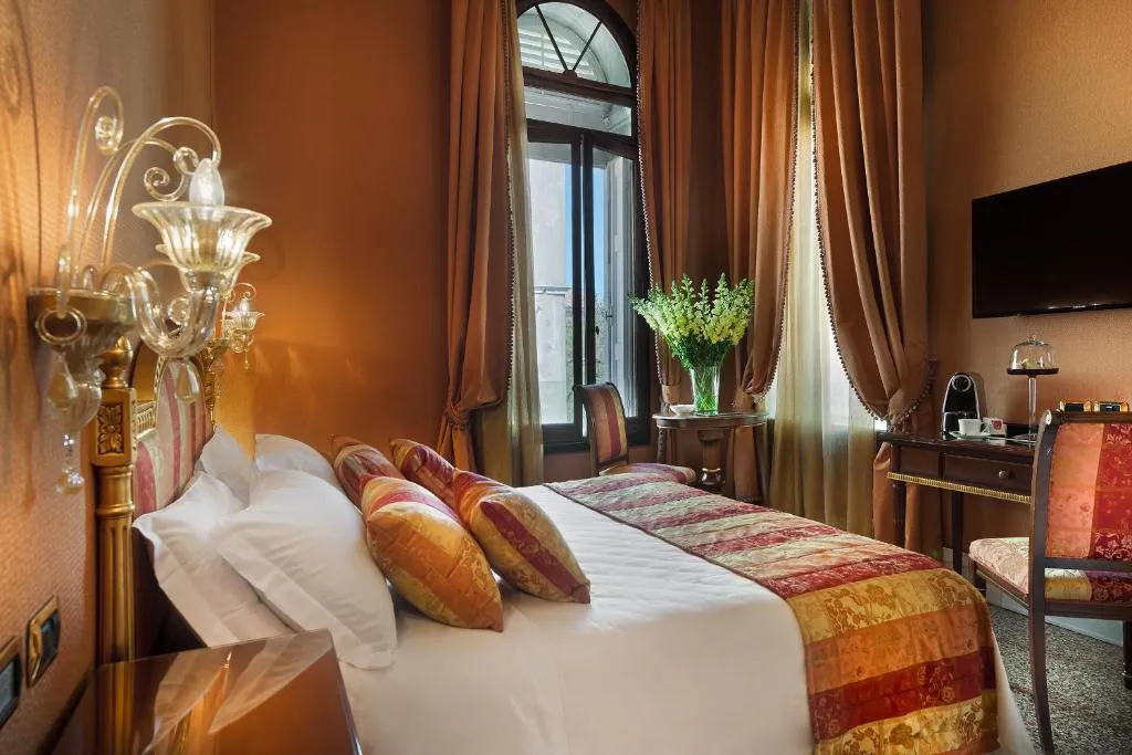 JUNIOR SUITE CAPACITY 4 Room, Ca Gottardi, Venice