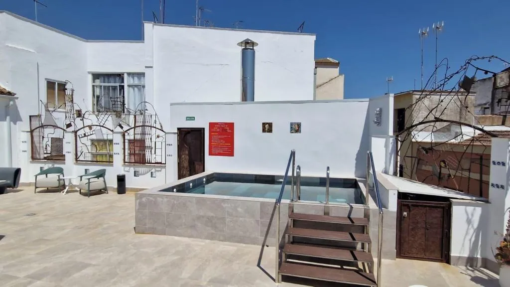 Sports and Entertainment, Hotel Oleum Parking Gratuito Reserva Previa, Andalucia