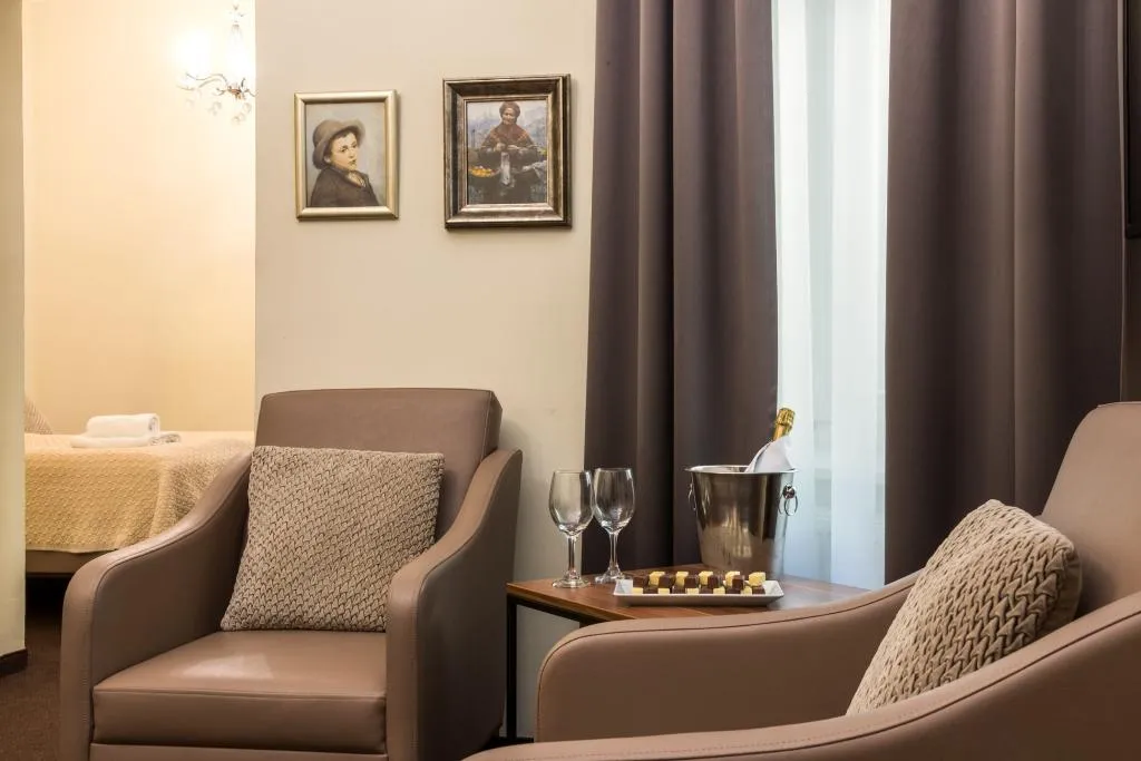 QUADRUPLE STANDARD Room, Aparthotel Old Town, Krakow