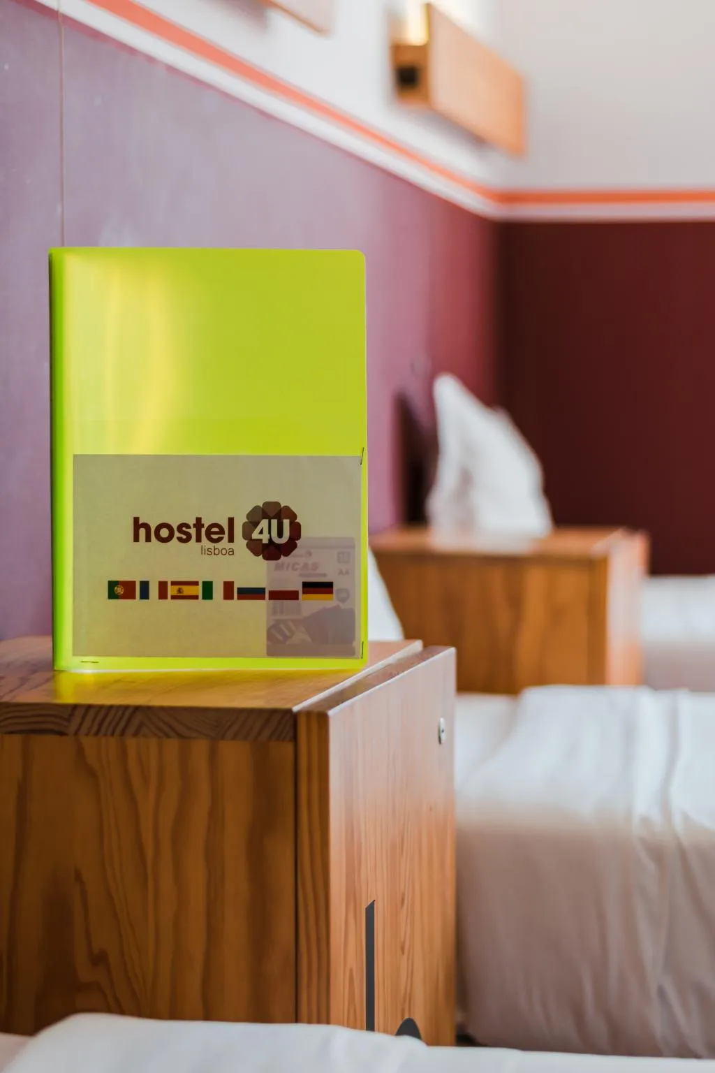TRIPLE STANDARD Room, Hostel4U, Lisbon