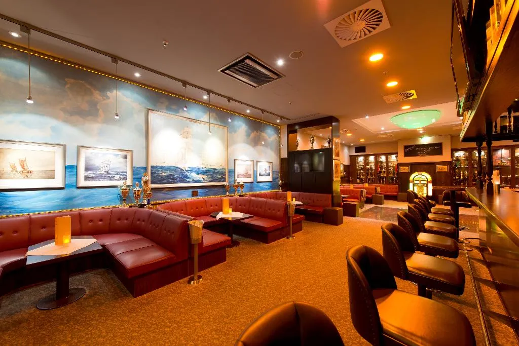 Bar, Steglitz International, Berlin