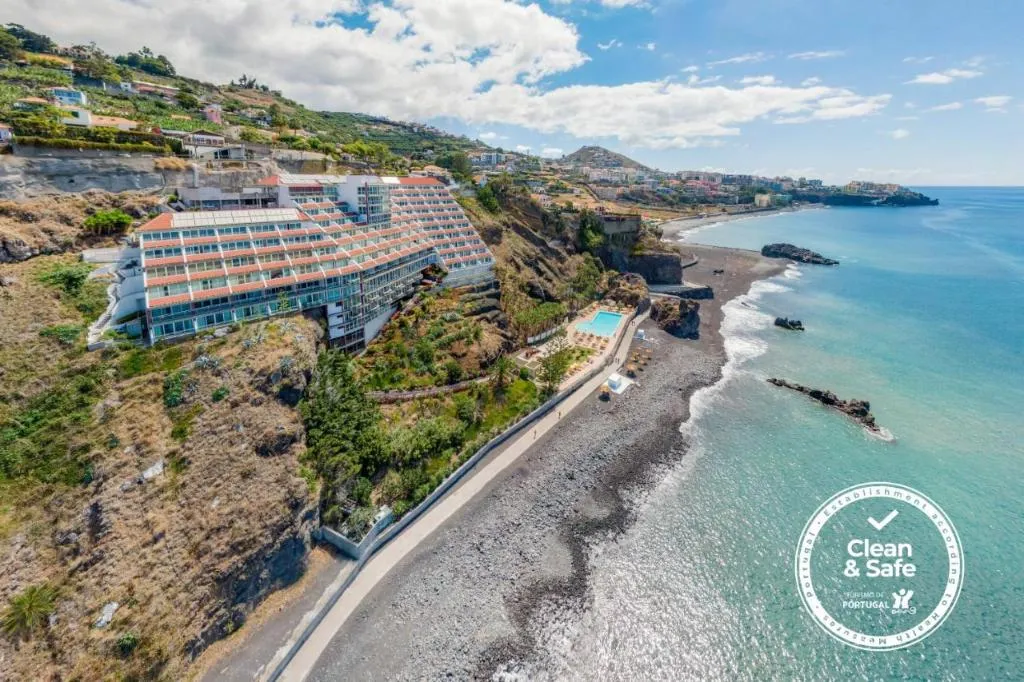 JUNIOR SUITE SUPERIOR OCEAN VIEW Room, Orca Praia, Madeira