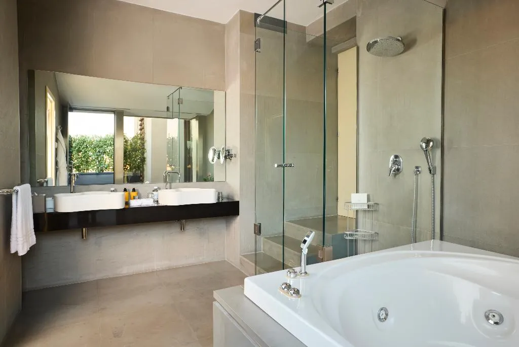SUITE WITH TERRACE Room, Anantara Palazzo Naiadi Rome Hotel, Rome
