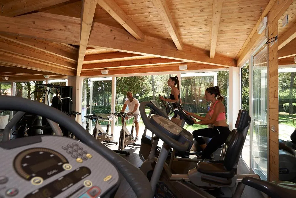 Sports and Entertainment, Baia Domizia Camping Village, Naples