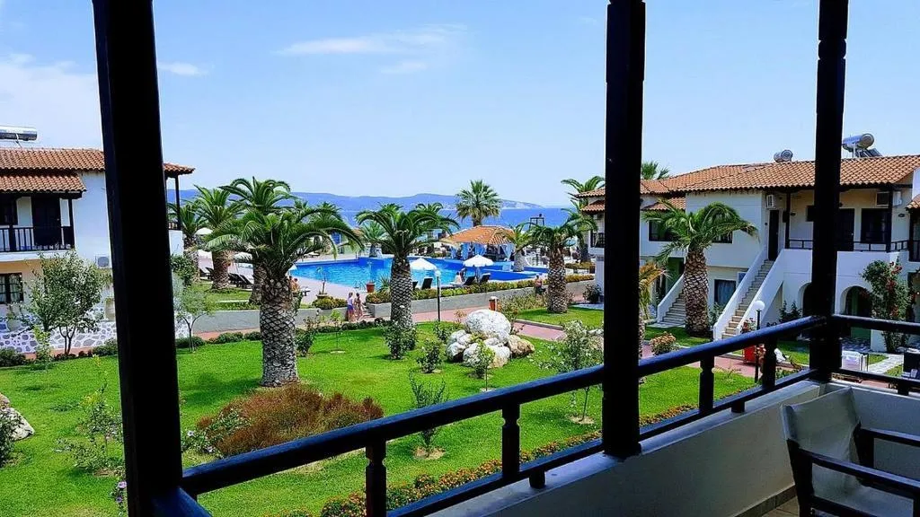 FAMILY ROOM GARDEN VIEW Room, Assa Maris, Halkidiki