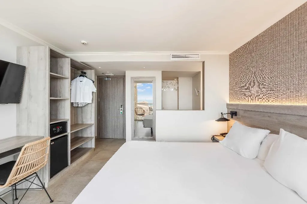 Room, Metropol Hotel, Costa Brava