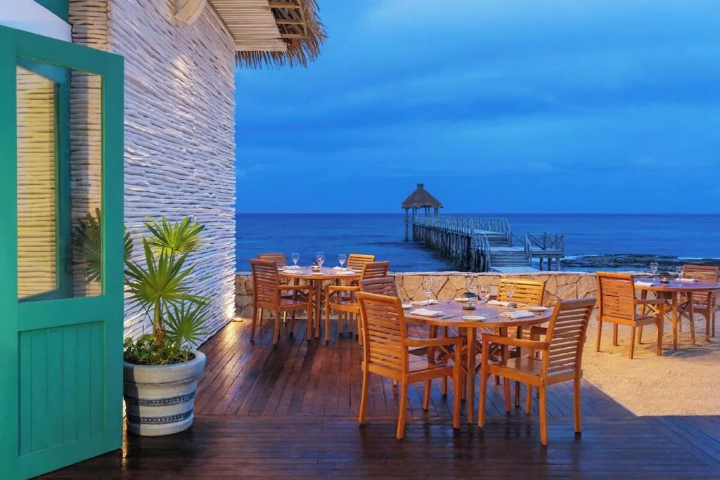 Restaurant, Jungala Hotel at VidantaWorld Riviera Maya, Cancun Area