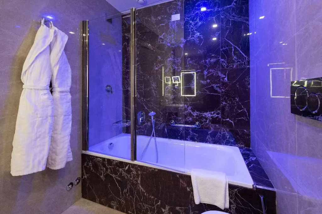 Room, Radisson Blu Ghr Hotel Rome, Rome