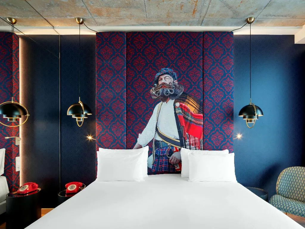 DOUBLE SUPERIOR WITH VIEWS Room, nhow Amsterdam RAI, Amsterdam