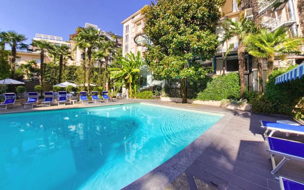 Pool, Astoria, Milan