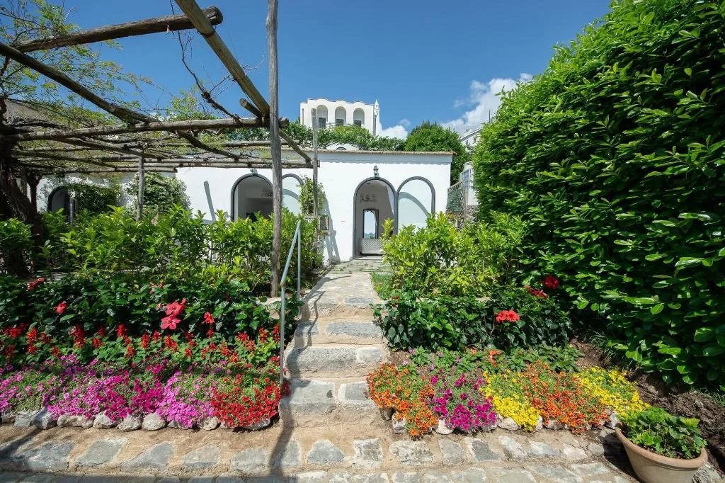 Room, Villa Amore, Naples