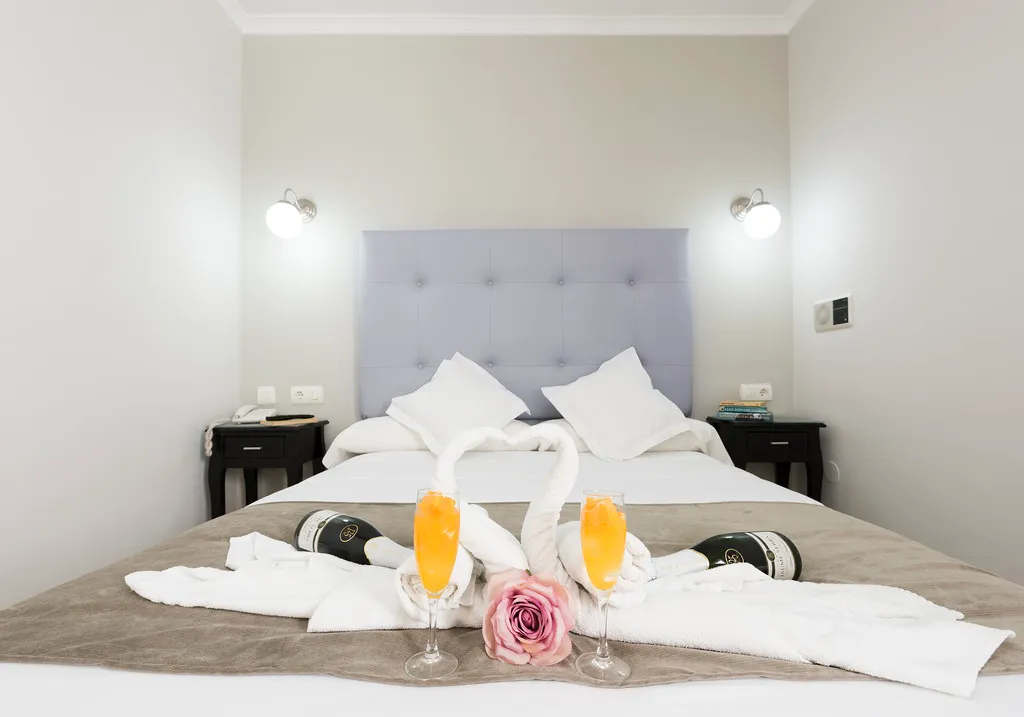 Room, Hotel Toboso Chaparil, Costa Del Sol