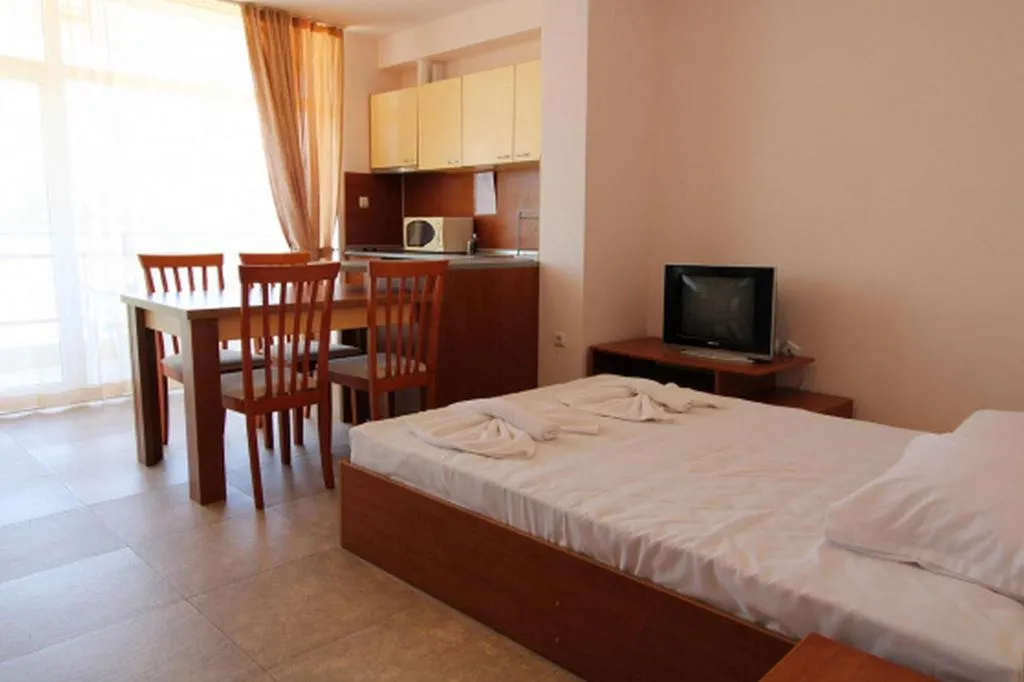 Room, Menada Grand Kamelia Apartments, Bourgas