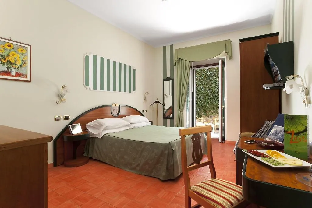 Double or Twin SUPERIOR Room, Hotel Prestige, Naples