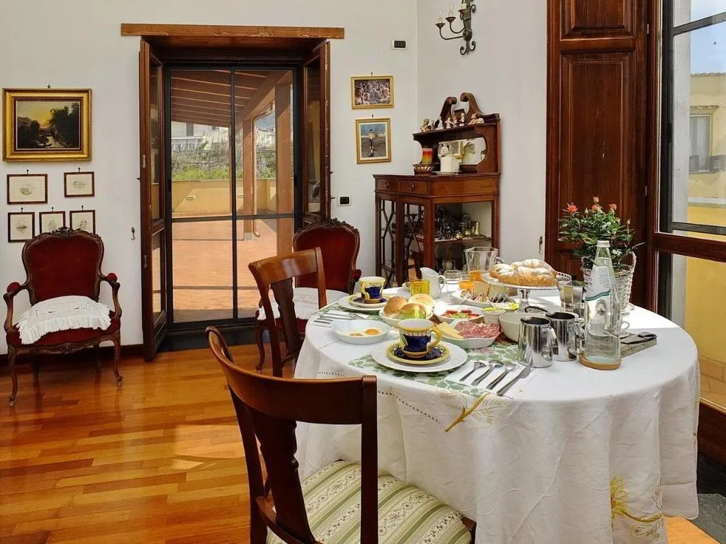 Restaurant, B B Villa Elisa, Naples
