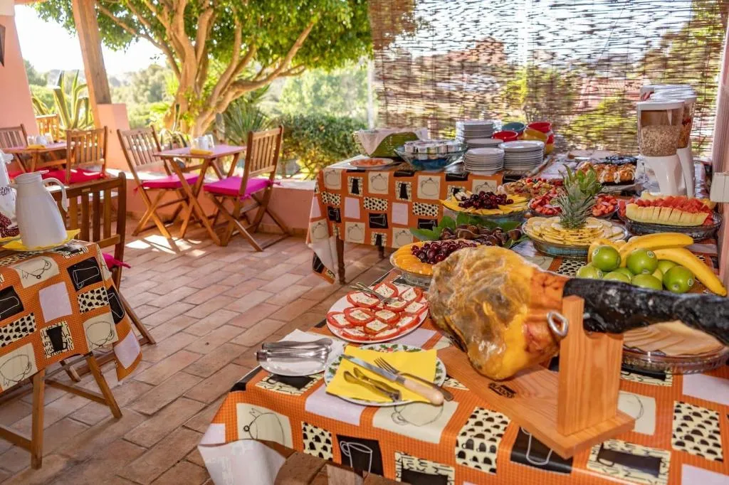 Restaurant, Inn Seventies Cheap & Chic, Algarve