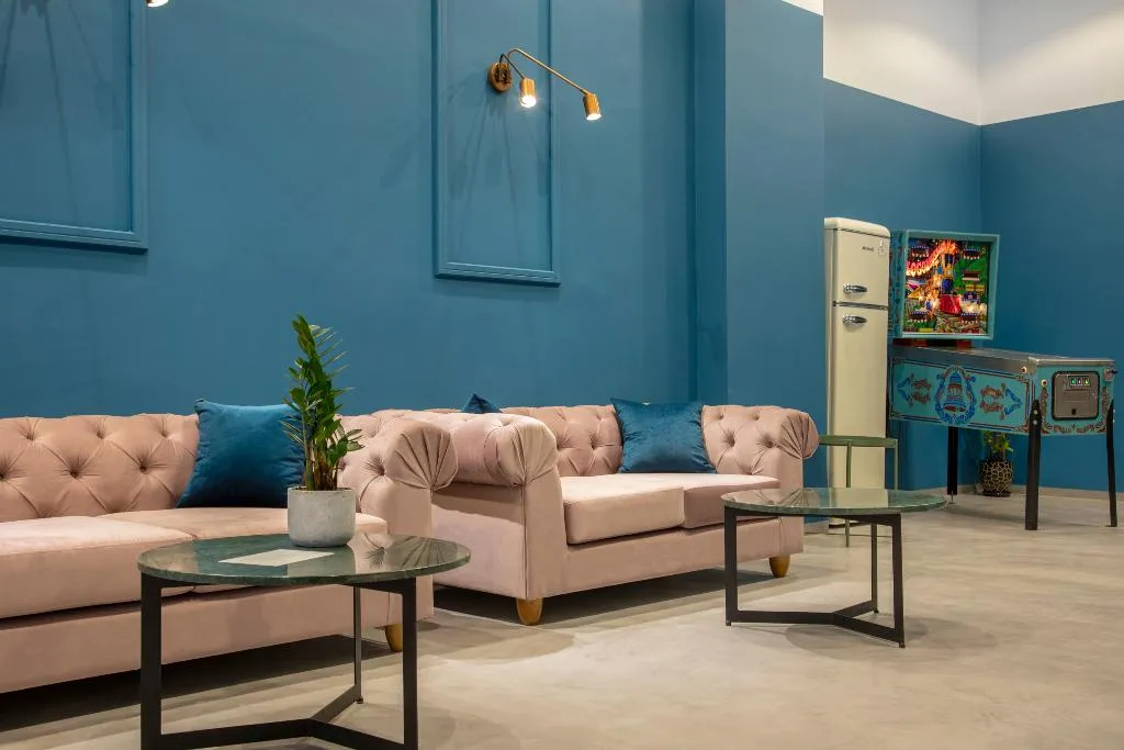 Lobby, Pame Paradiso, Athens